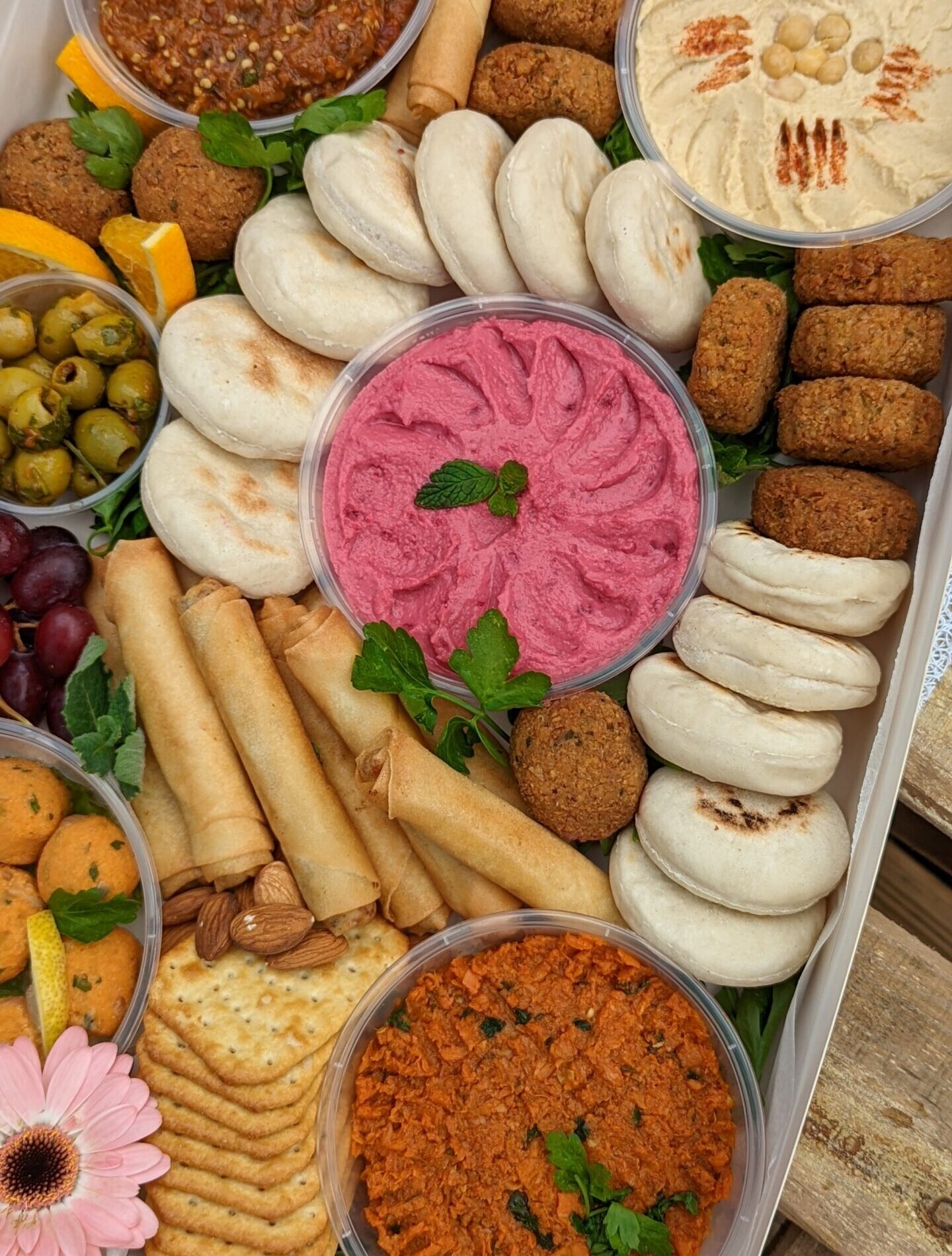 GENEROUS TOUCH -Moroccan & MiddleEast Flavors